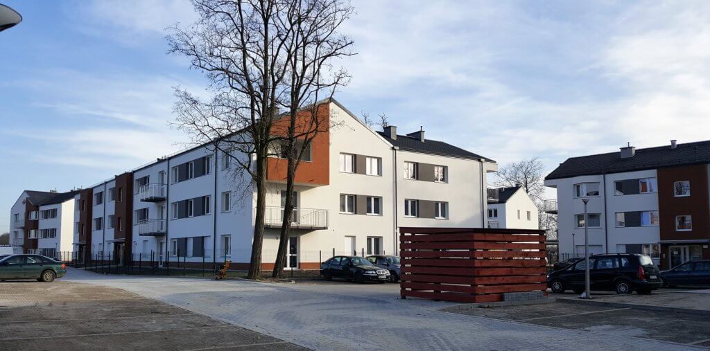 6115 (multi-family buildings, Siechnice)